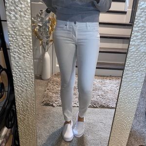White skinny jeans size 0